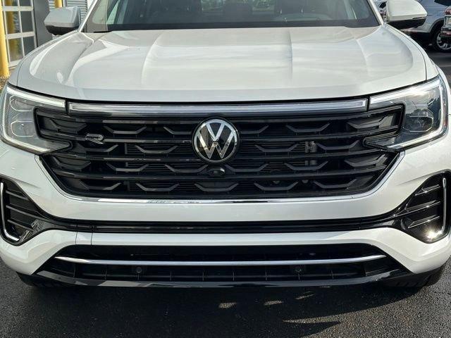 used 2025 Volkswagen Atlas Cross Sport car, priced at $42,917