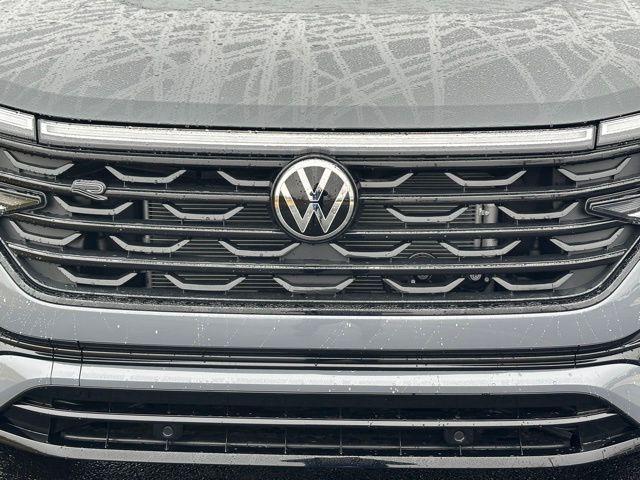 new 2026 Volkswagen Atlas Cross Sport car, priced at $48,025