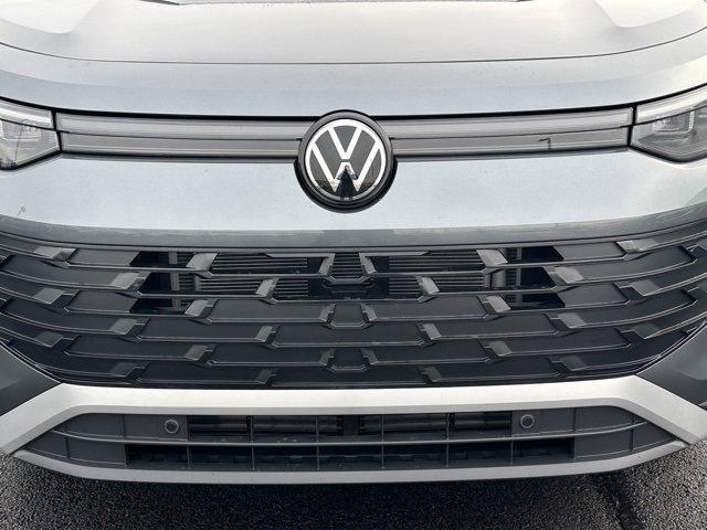 new 2026 Volkswagen Tiguan car, priced at $32,309