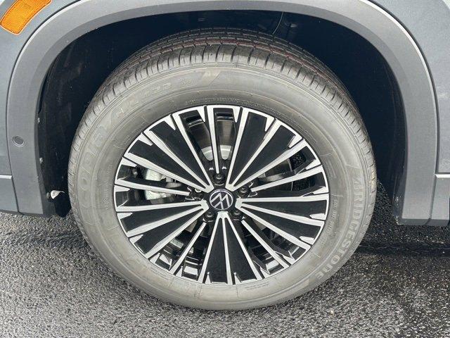 new 2026 Volkswagen Tiguan car, priced at $32,309