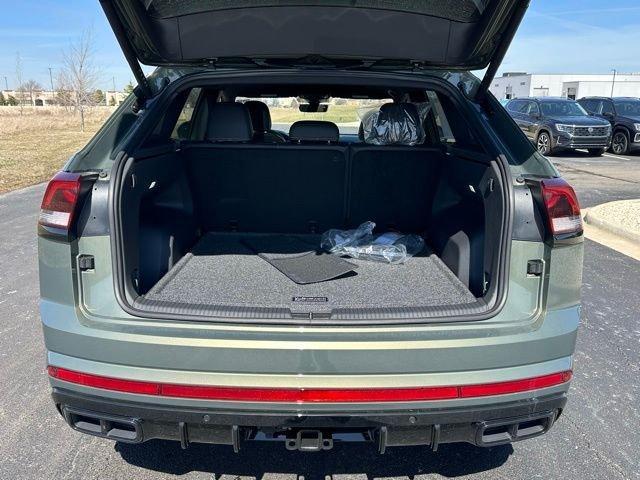 new 2026 Volkswagen Atlas Cross Sport car, priced at $45,868