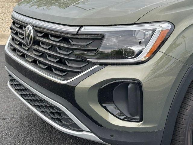 new 2026 Volkswagen Atlas Cross Sport car, priced at $41,714