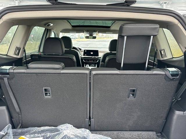 new 2026 Volkswagen Atlas car, priced at $48,041