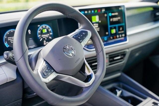 new 2025 Volkswagen Tiguan car, priced at $34,402