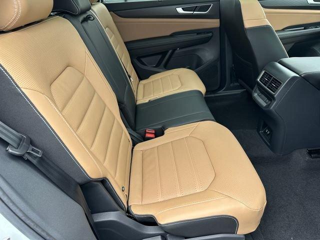 new 2026 Volkswagen Atlas Cross Sport car, priced at $48,042