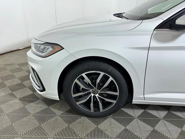 new 2025 Volkswagen Jetta car, priced at $23,298