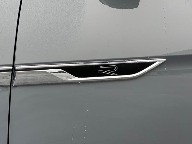 new 2026 Volkswagen Atlas car, priced at $53,216