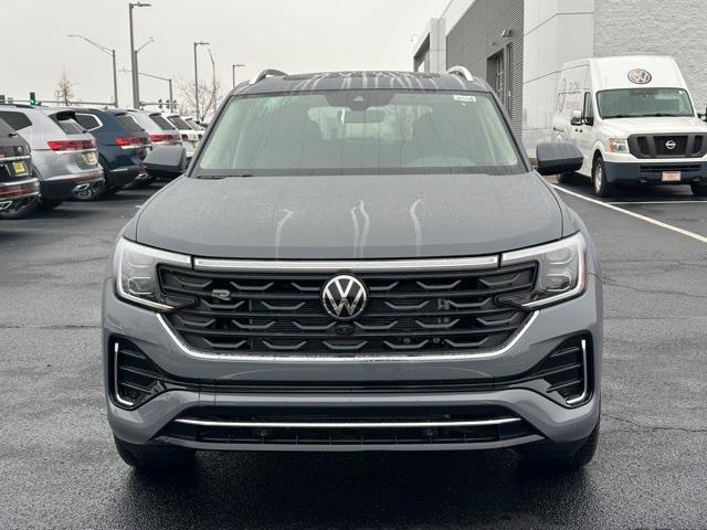 new 2026 Volkswagen Atlas car, priced at $53,216