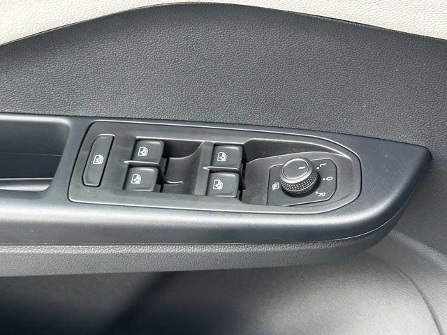 new 2026 Volkswagen Taos car, priced at $27,839