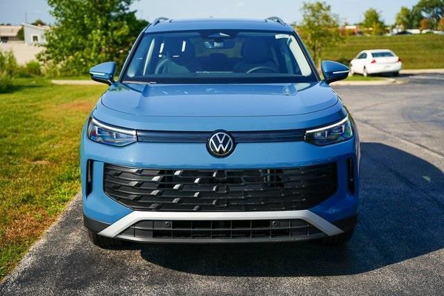 new 2025 Volkswagen Tiguan car, priced at $31,095