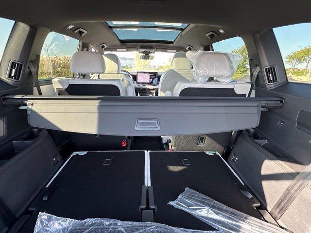 new 2027 Volkswagen Atlas car, priced at $55,222