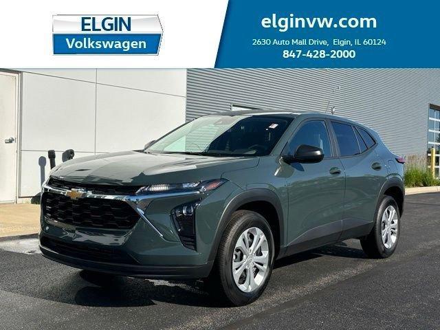 used 2026 Chevrolet Trax car, priced at $22,916
