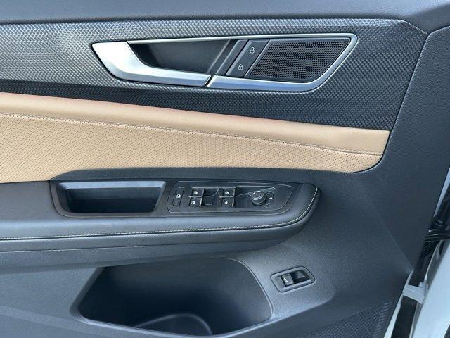 new 2026 Volkswagen Atlas Cross Sport car, priced at $47,353