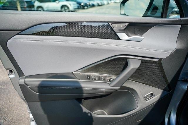 new 2025 Volkswagen Tiguan car, priced at $32,329