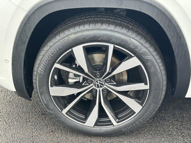 new 2026 Volkswagen Atlas car, priced at $52,618