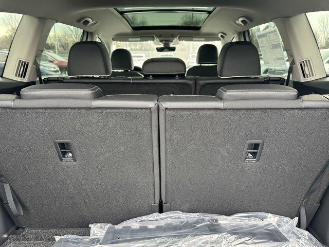 new 2026 Volkswagen Atlas car, priced at $52,618