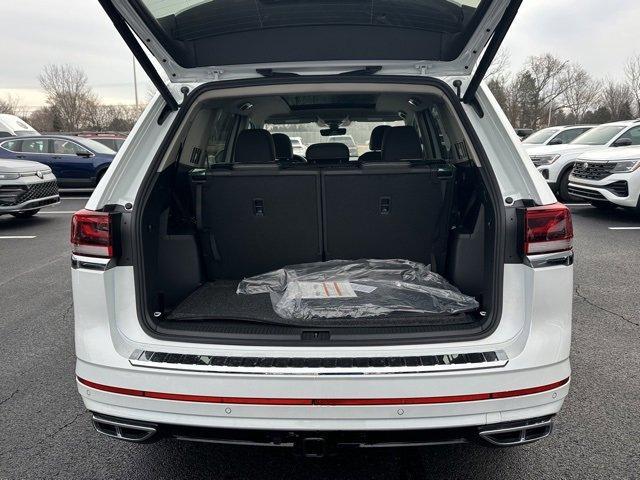 new 2026 Volkswagen Atlas car, priced at $52,618