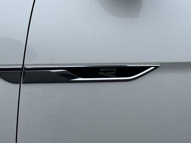 new 2026 Volkswagen Atlas car, priced at $52,618