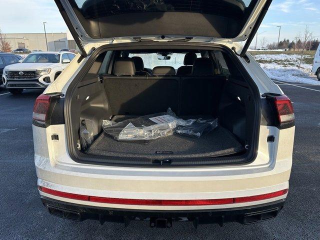 new 2026 Volkswagen Atlas Cross Sport car, priced at $48,851