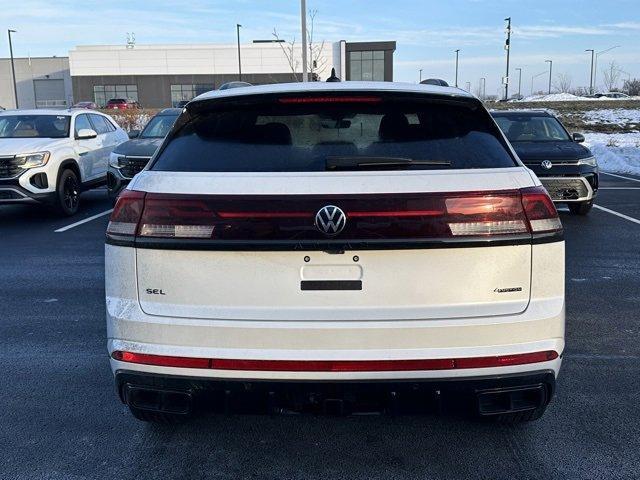 new 2026 Volkswagen Atlas Cross Sport car, priced at $48,851
