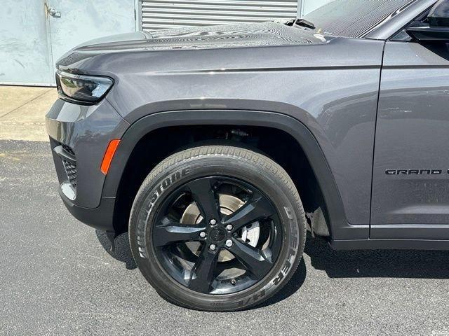 used 2023 Jeep Grand Cherokee car, priced at $29,917