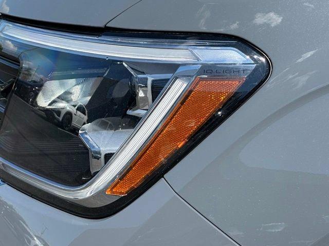 new 2026 Volkswagen Atlas car, priced at $50,411