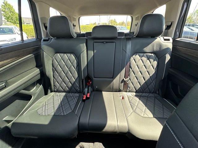 new 2026 Volkswagen Atlas car, priced at $52,623