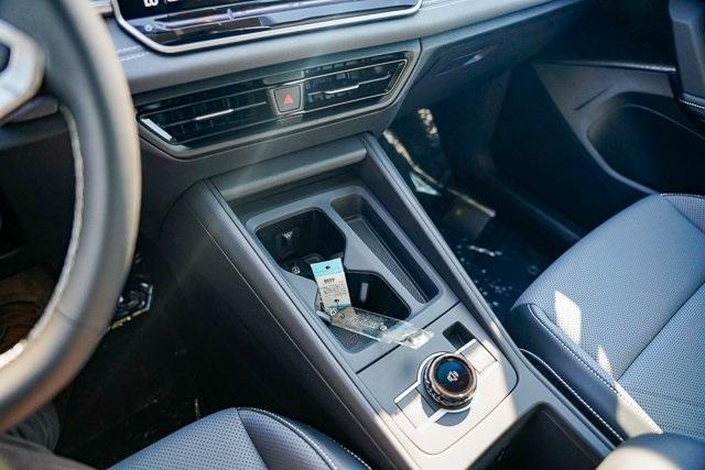 new 2025 Volkswagen Tiguan car, priced at $33,042