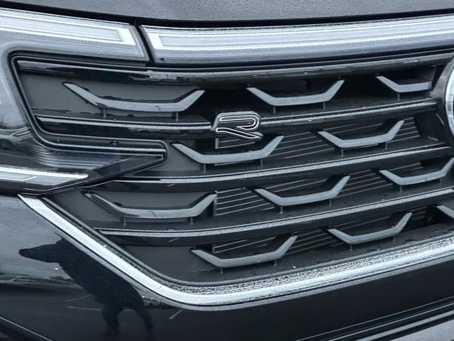 new 2026 Volkswagen Atlas car, priced at $52,449