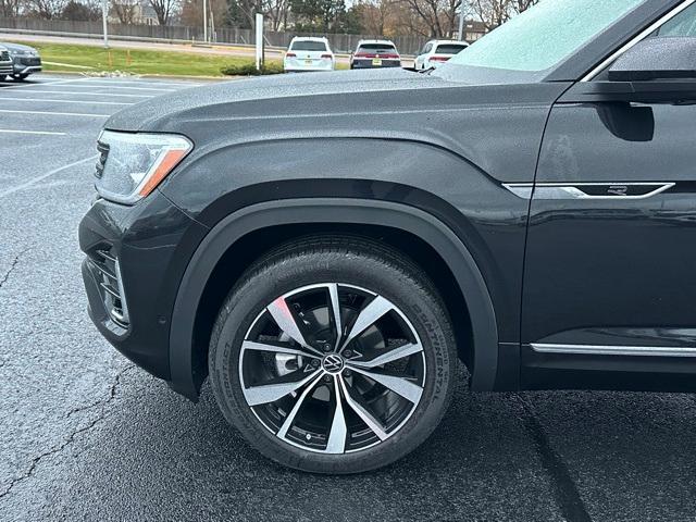 new 2026 Volkswagen Atlas car, priced at $52,449