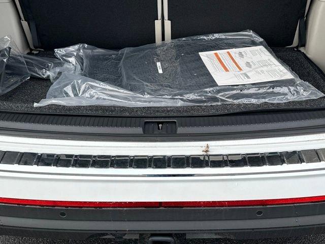 new 2026 Volkswagen Atlas car, priced at $47,542