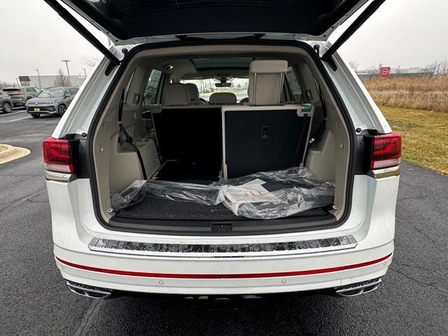 new 2026 Volkswagen Atlas car, priced at $52,618