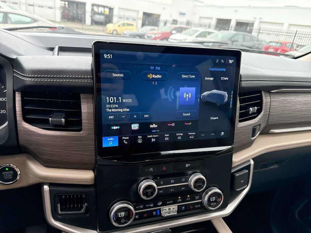 used 2024 Ford Expedition car, priced at $41,476