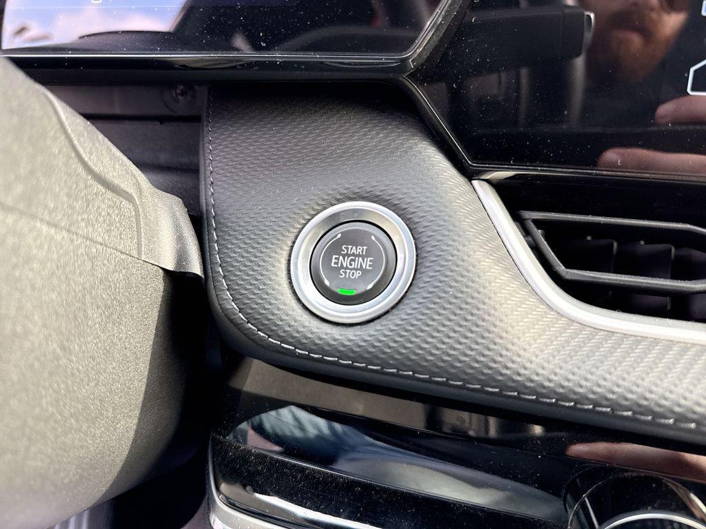 used 2025 Chevrolet Equinox car, priced at $24,743