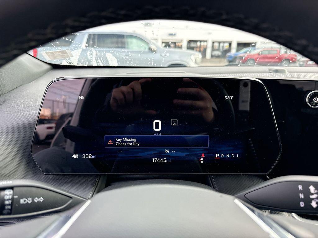 used 2025 Chevrolet Equinox car, priced at $24,743