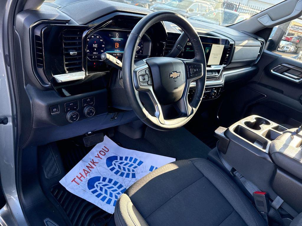 used 2024 Chevrolet Silverado 1500 car, priced at $37,316