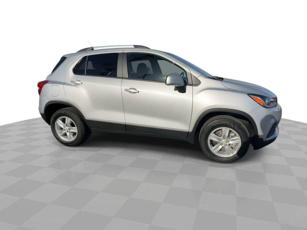 used 2022 Chevrolet Trax car, priced at $18,481