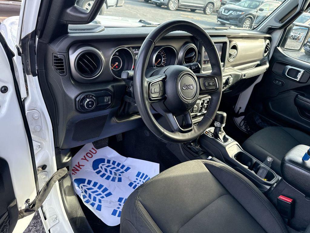 used 2023 Jeep Gladiator car, priced at $24,607