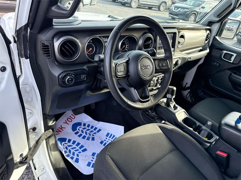 used 2023 Jeep Gladiator car, priced at $25,000