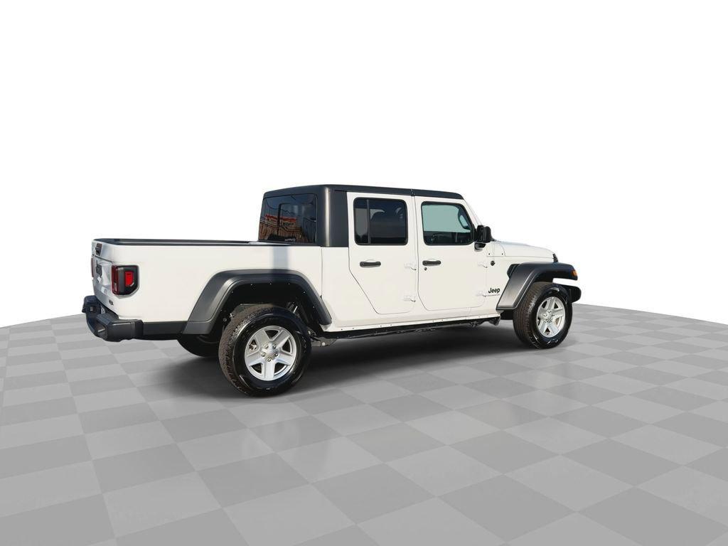 used 2023 Jeep Gladiator car, priced at $24,607