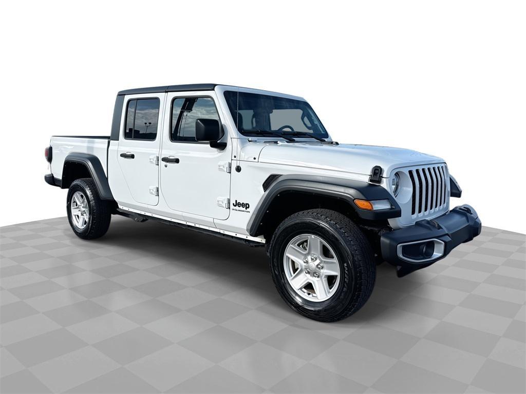 used 2023 Jeep Gladiator car, priced at $25,000