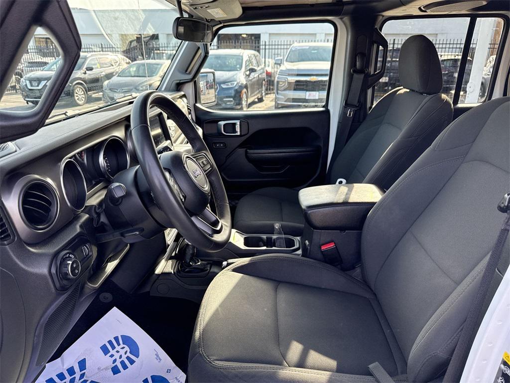 used 2023 Jeep Gladiator car, priced at $25,000