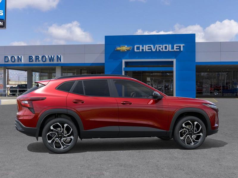 new 2026 Chevrolet Trax car, priced at $28,265