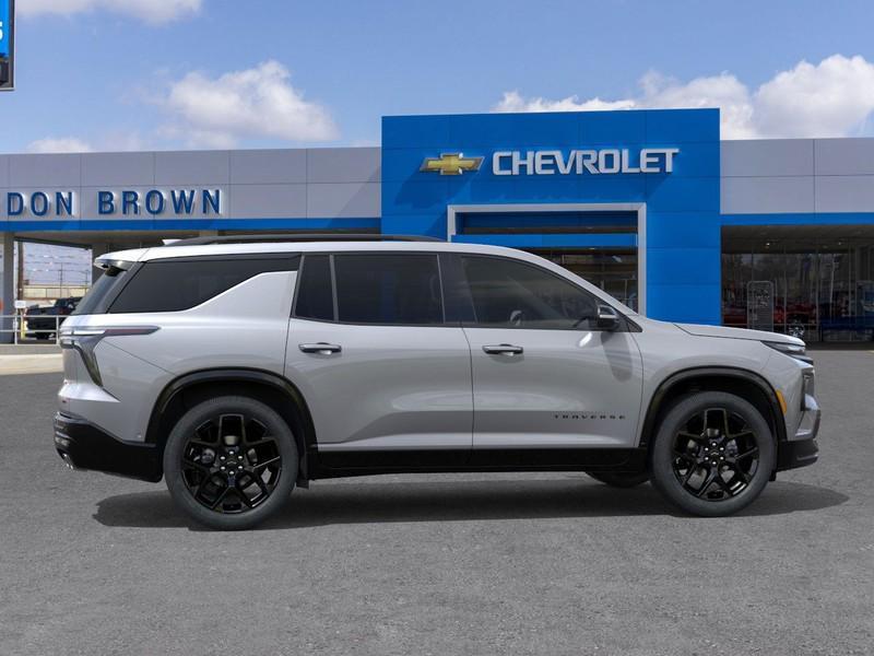 new 2026 Chevrolet Traverse car, priced at $55,065