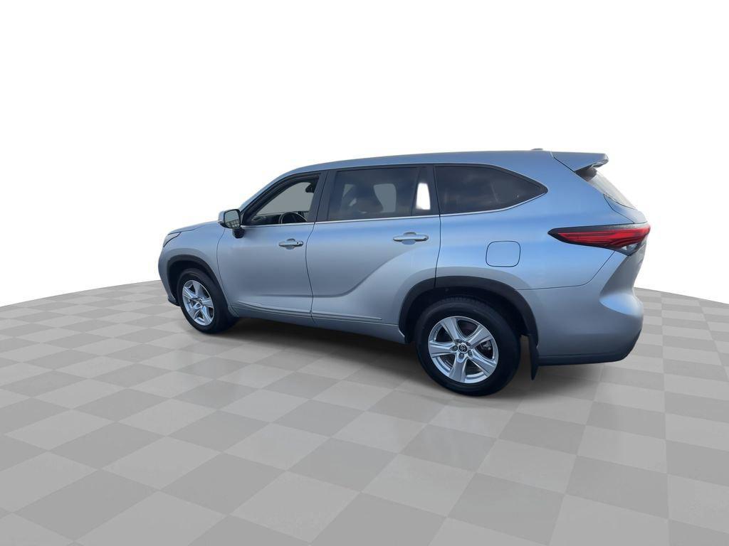 used 2023 Toyota Highlander car, priced at $30,000