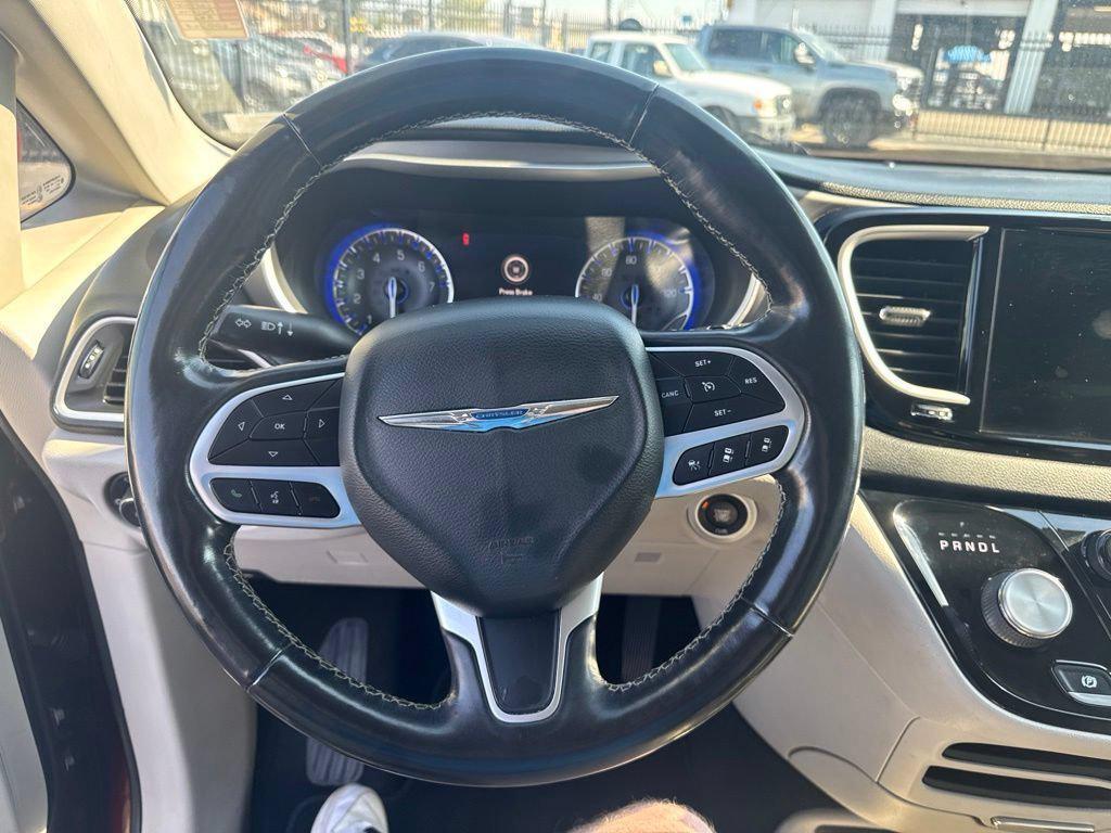 used 2021 Chrysler Pacifica car, priced at $22,457