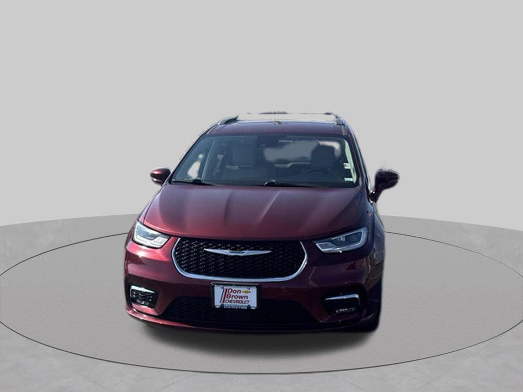 used 2021 Chrysler Pacifica car, priced at $22,457