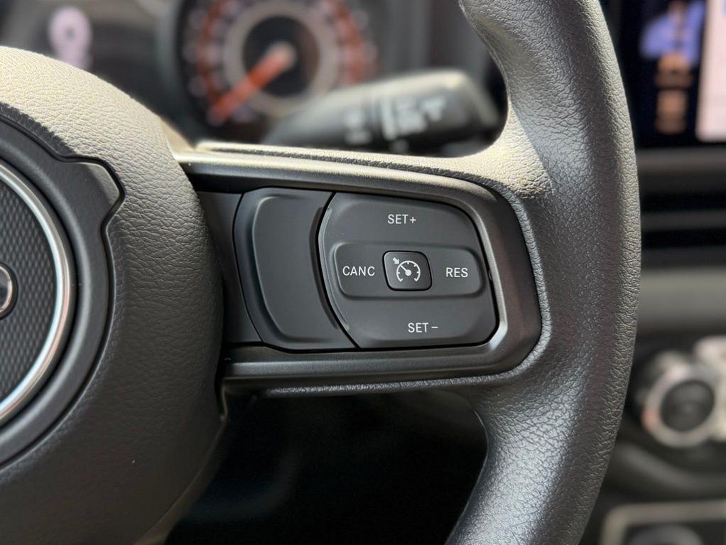 new 2026 Jeep Wrangler car, priced at $41,064