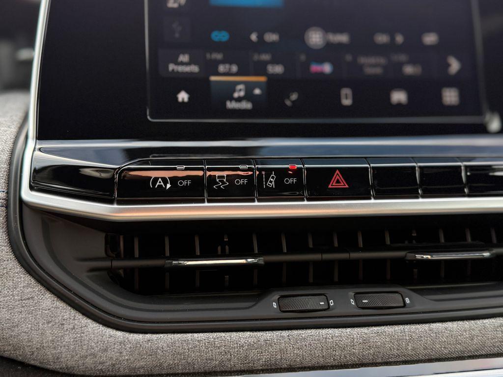 new 2025 Jeep Compass car, priced at $29,033