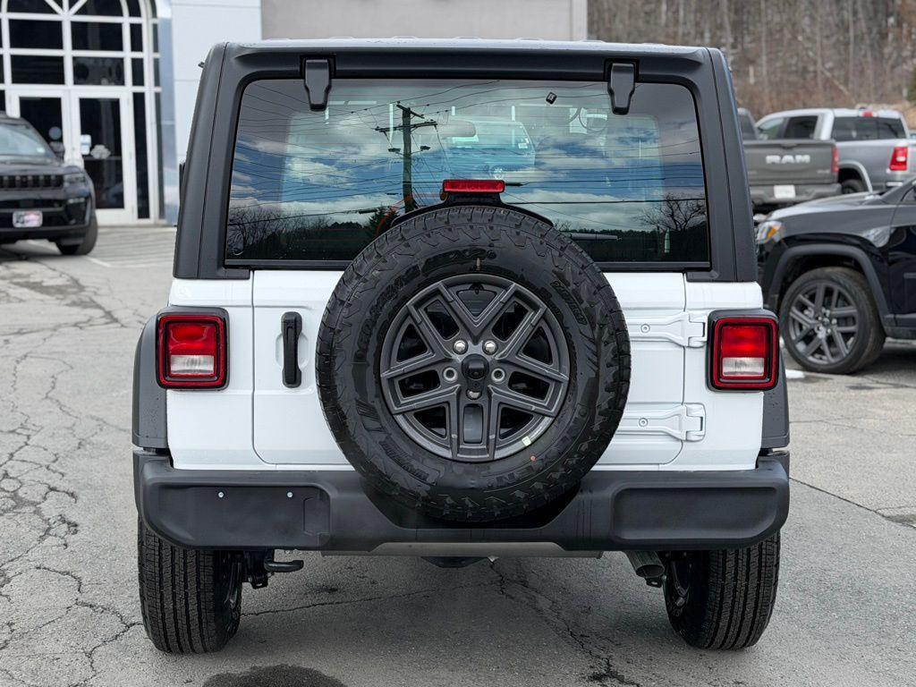 new 2026 Jeep Wrangler car, priced at $40,344